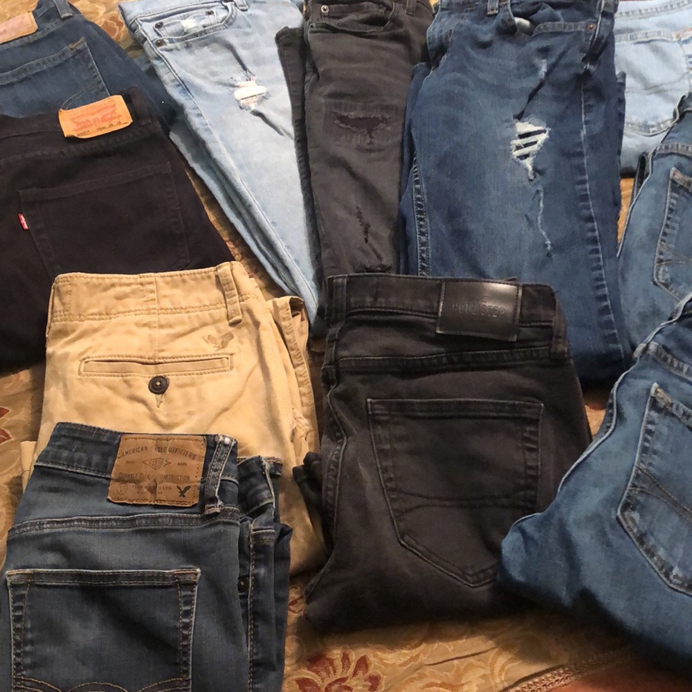 Boys/Mens jeans Hollister American EagleLevis Lot
